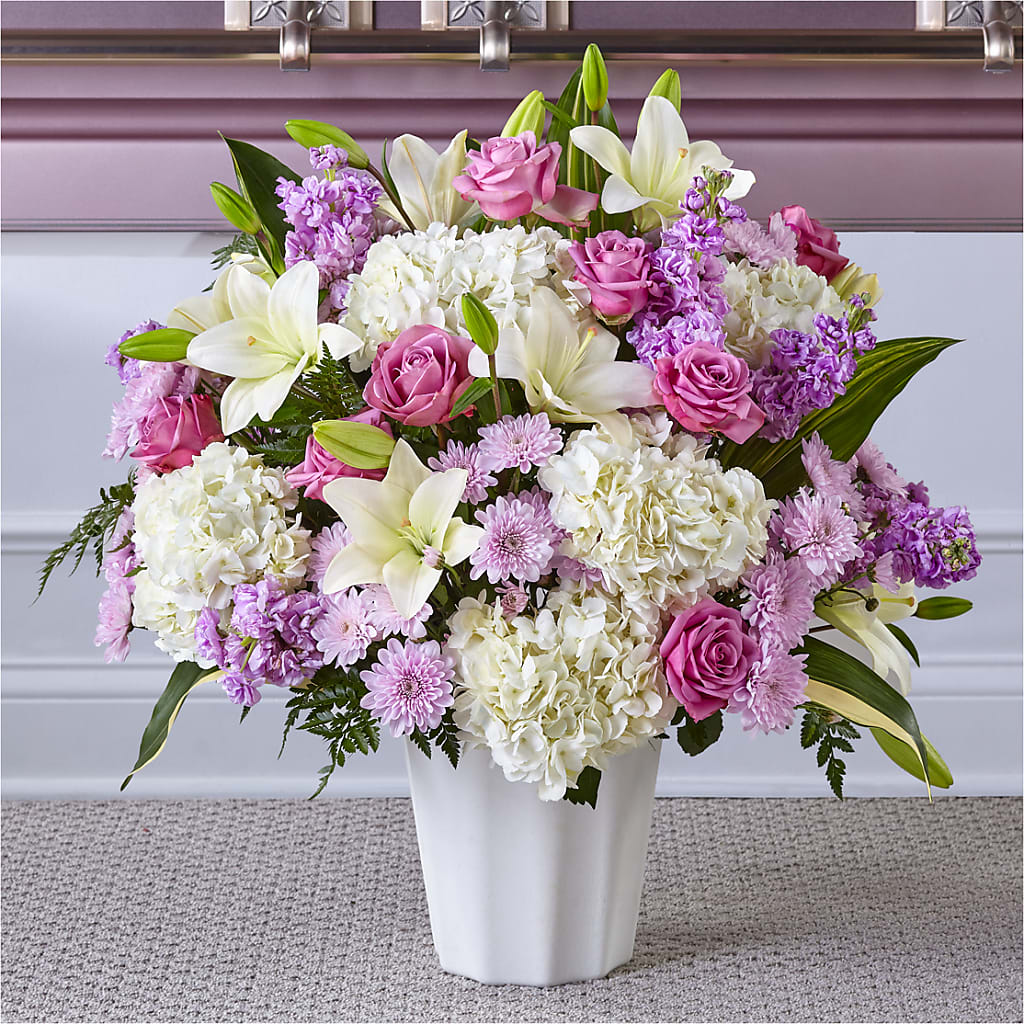 Heaven Sent Floor Basket – Mongis Luxe Creations Llc, Old Bridge NJ