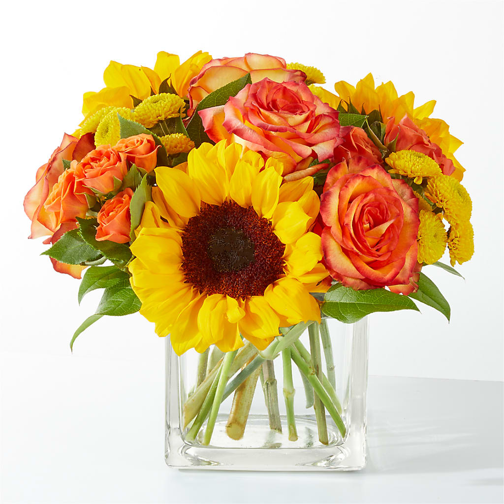 Picnic in the Park Bouquet – Mongis Luxe Creations Llc, Old Bridge NJ