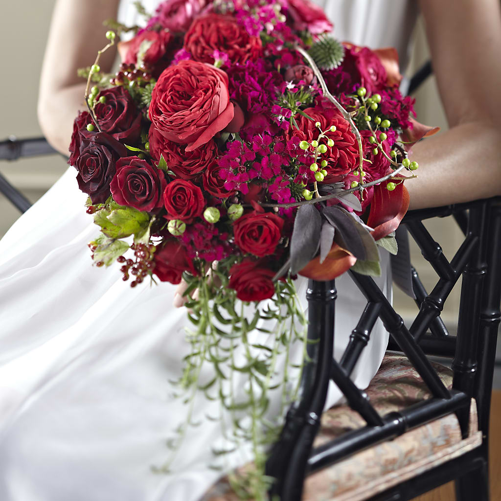 Pure Grace Bouquet – Mongis Luxe Creations Llc, Old Bridge NJ