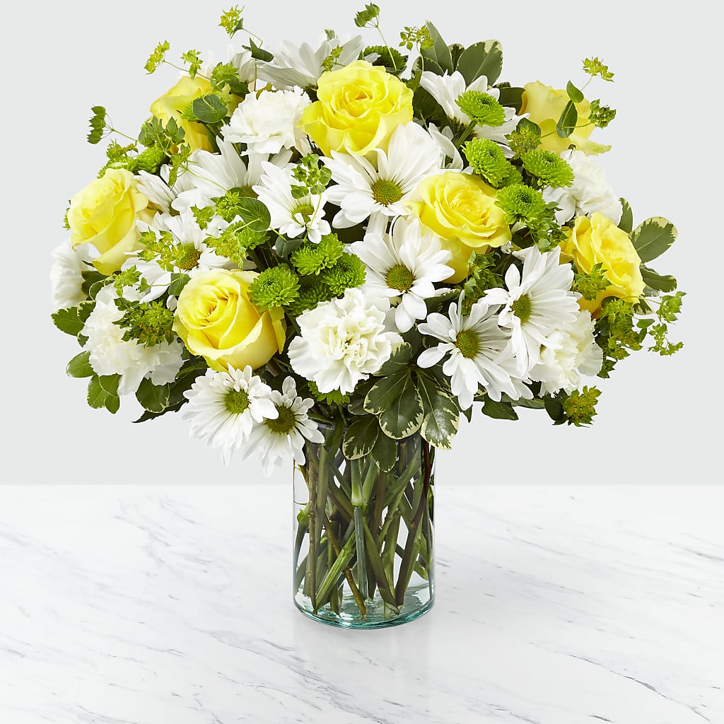 Happy Day Bouquet –  Mongis Luxe Creations Llc, Old Bridge NJ