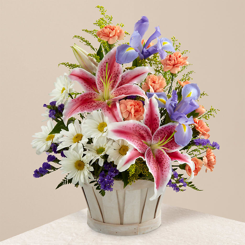 The Wondrous Nature Bouquet –  Mongis Luxe Creations Llc, Old Bridge NJ