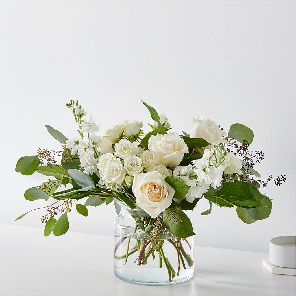 Fresh Linen Bouquet –  Mongis Luxe Creations Llc, Old Bridge NJ