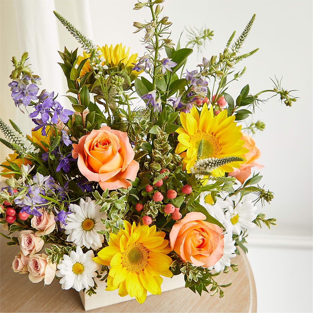 The Good Life Bouquet –  Mongis Luxe Creations Llc, Old Bridge NJ