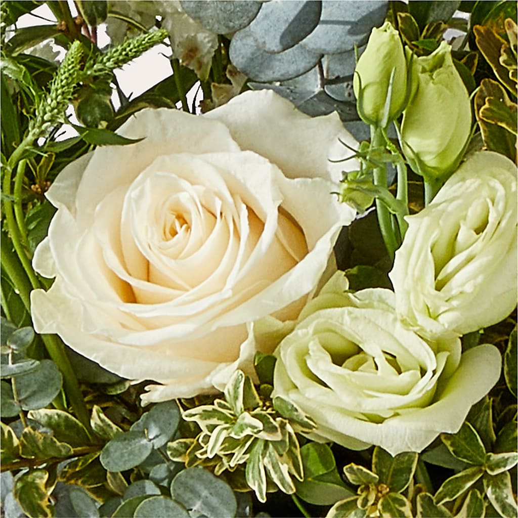 Cashmere Bouquet –  Mongis Luxe Creations Llc, Old Bridge NJ
