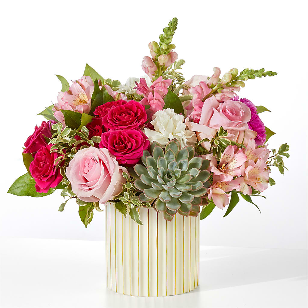 Magenta Musings Bouquet –  Mongis Luxe Creations Llc, Old Bridge NJ