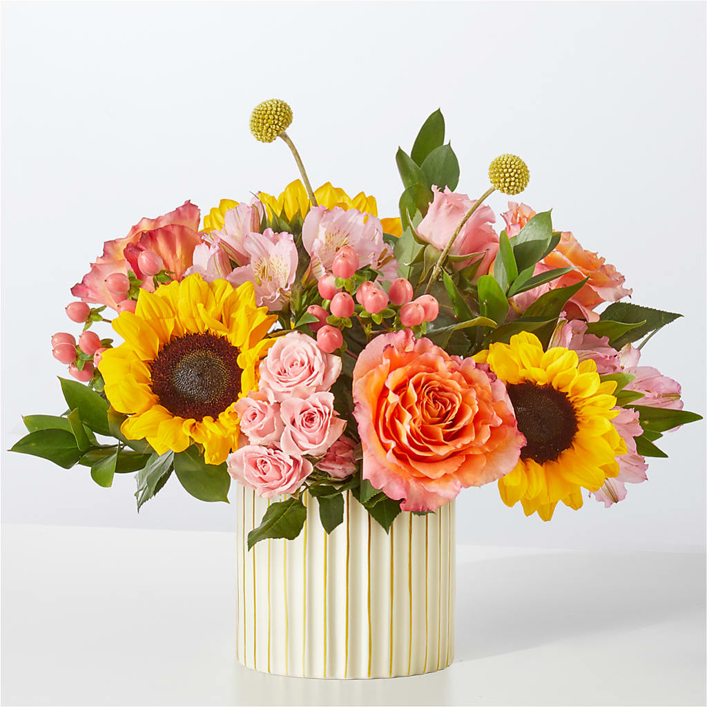 Sun's Out Bouquet –  Mongis Luxe Creations Llc, Old Bridge NJ