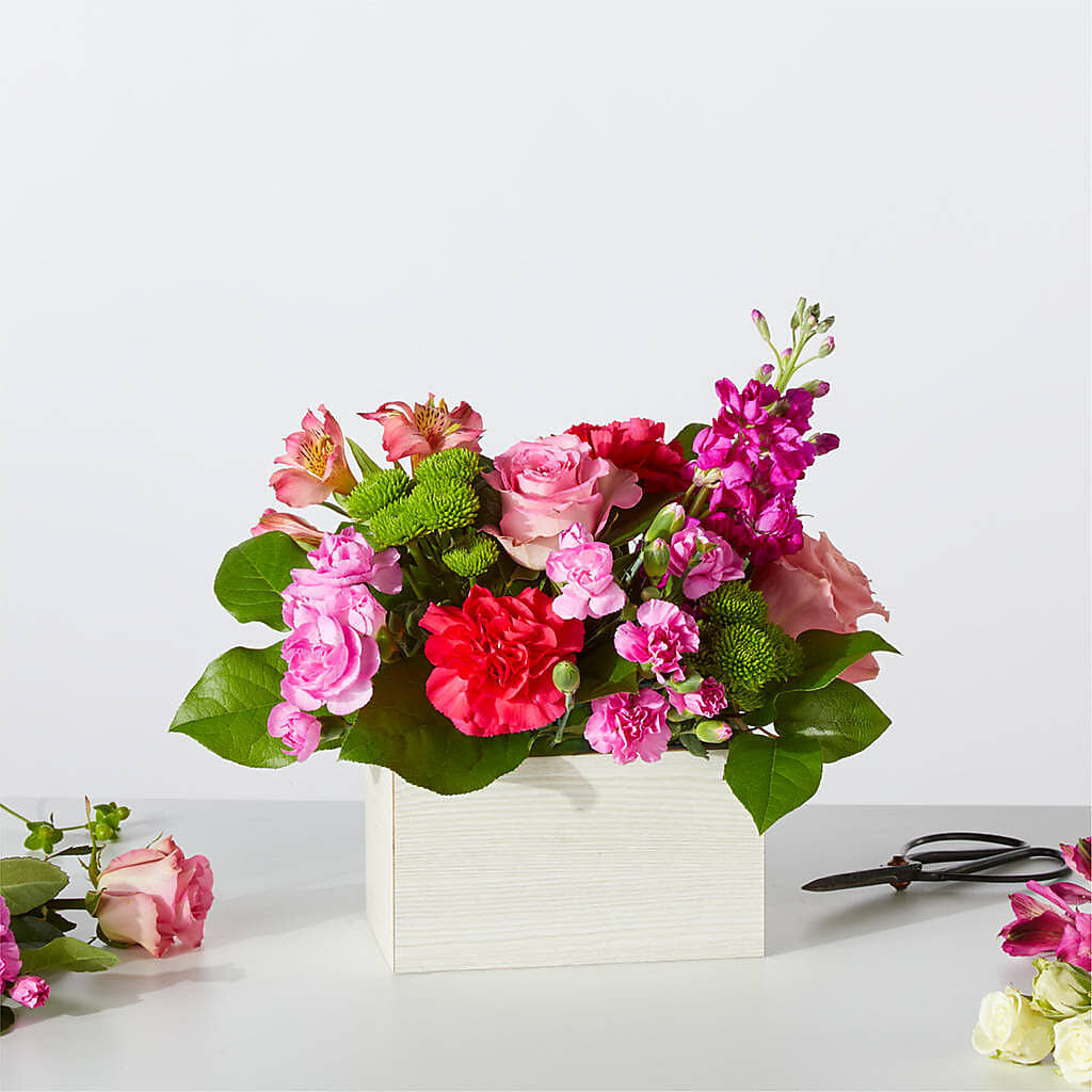 Sweetberry Box – A Florist Original –  Mongis Luxe Creations Llc, Old Bridge NJ