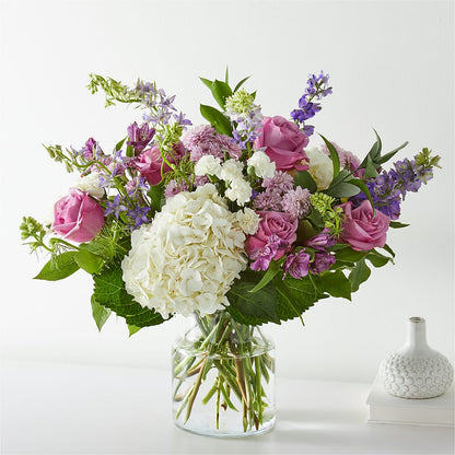 Violet Caress Bouquet –  Mongis Luxe Creations Llc, Old Bridge NJ