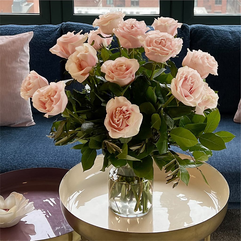 Long Stem Pink Rose Bouquet –  Mongis Luxe Creations Llc, Old Bridge NJ