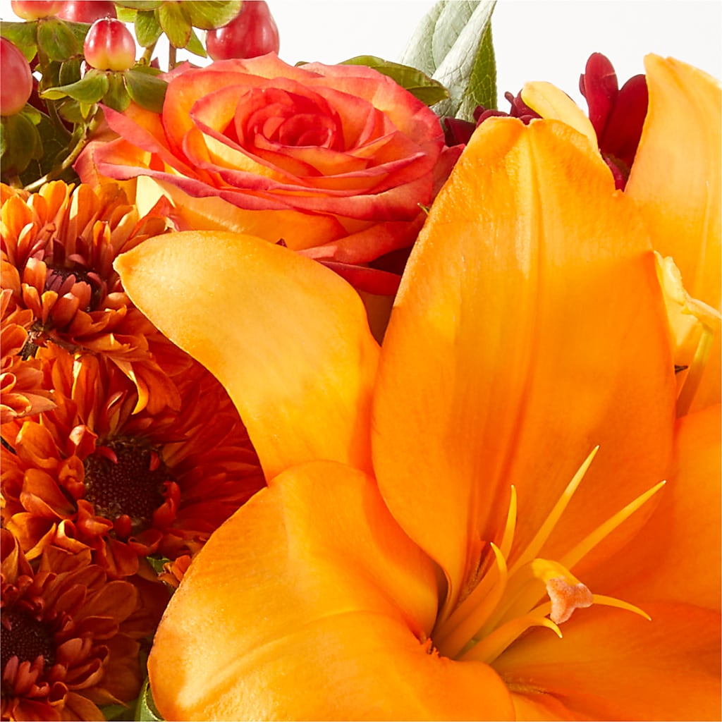 Backyard Bonfire Bouquet –  Mongis Luxe Creations Llc, Old Bridge NJ