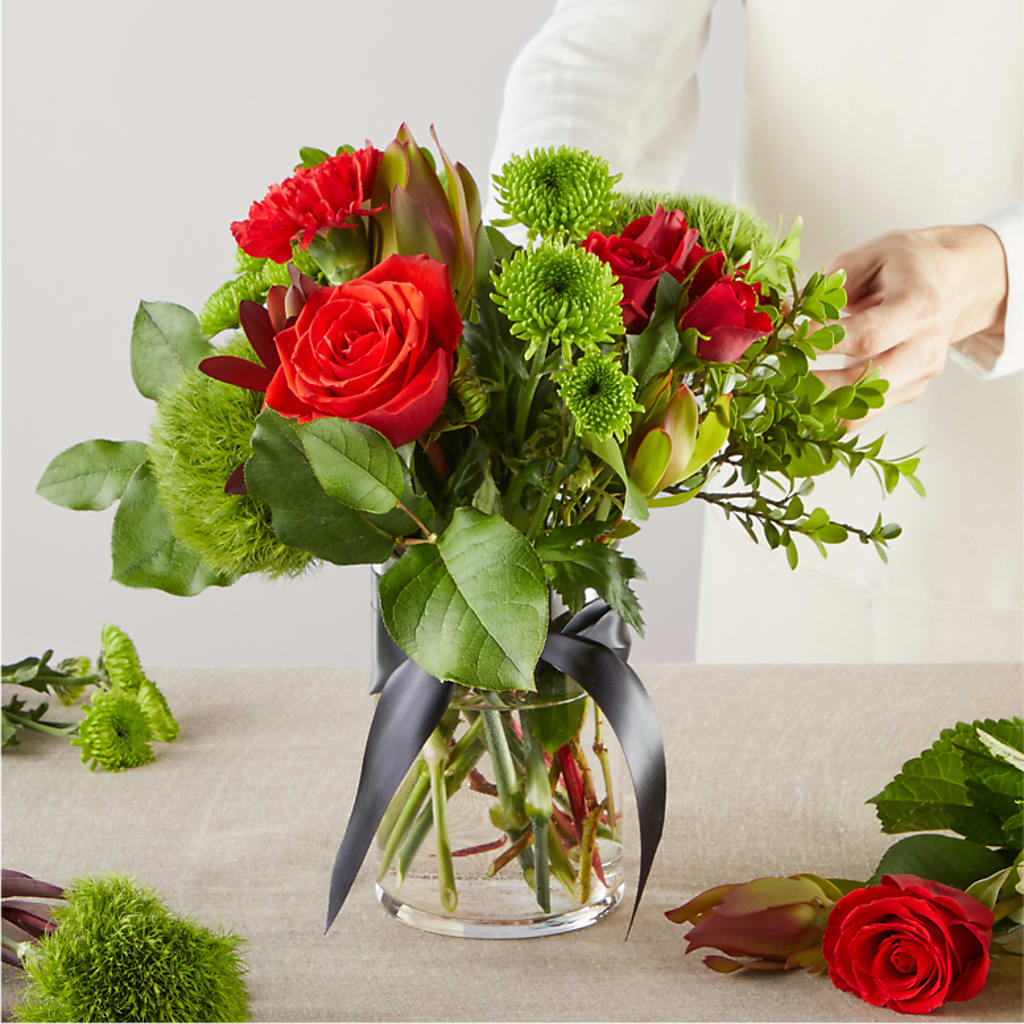 Heritage Kindle – A Florist Original –  Mongis Luxe Creations Llc, Old Bridge NJ