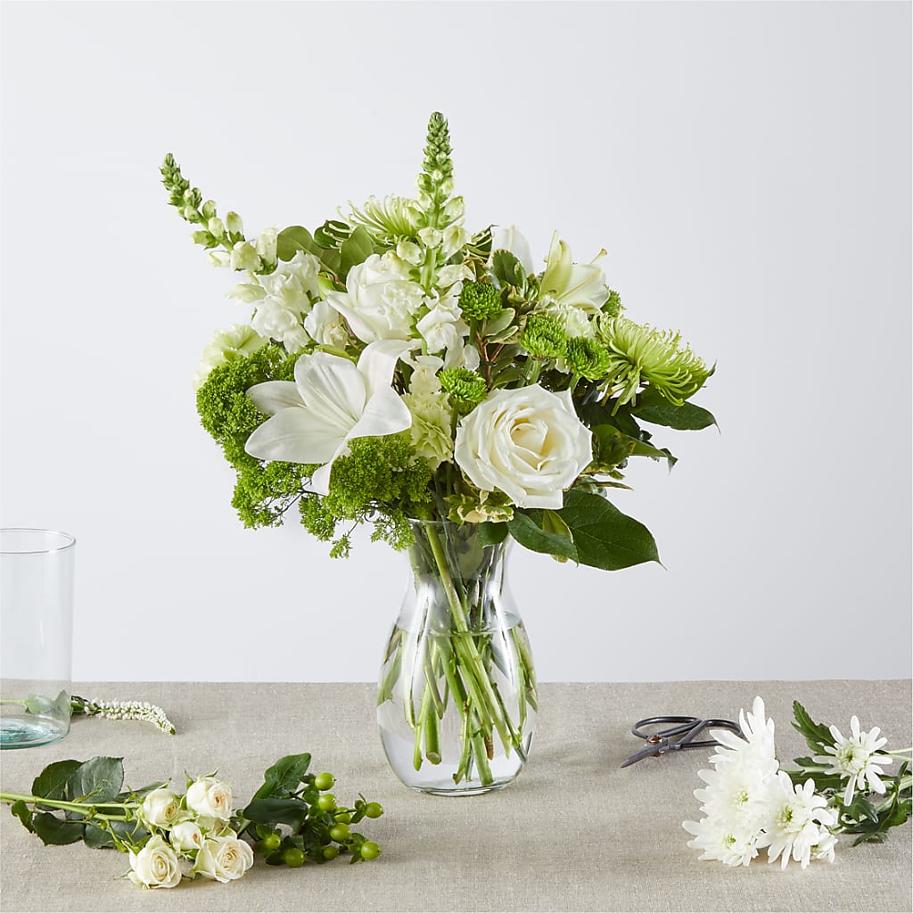 Irish Garden - A Florist Original –  Mongis Luxe Creations Llc, Old Bridge NJ