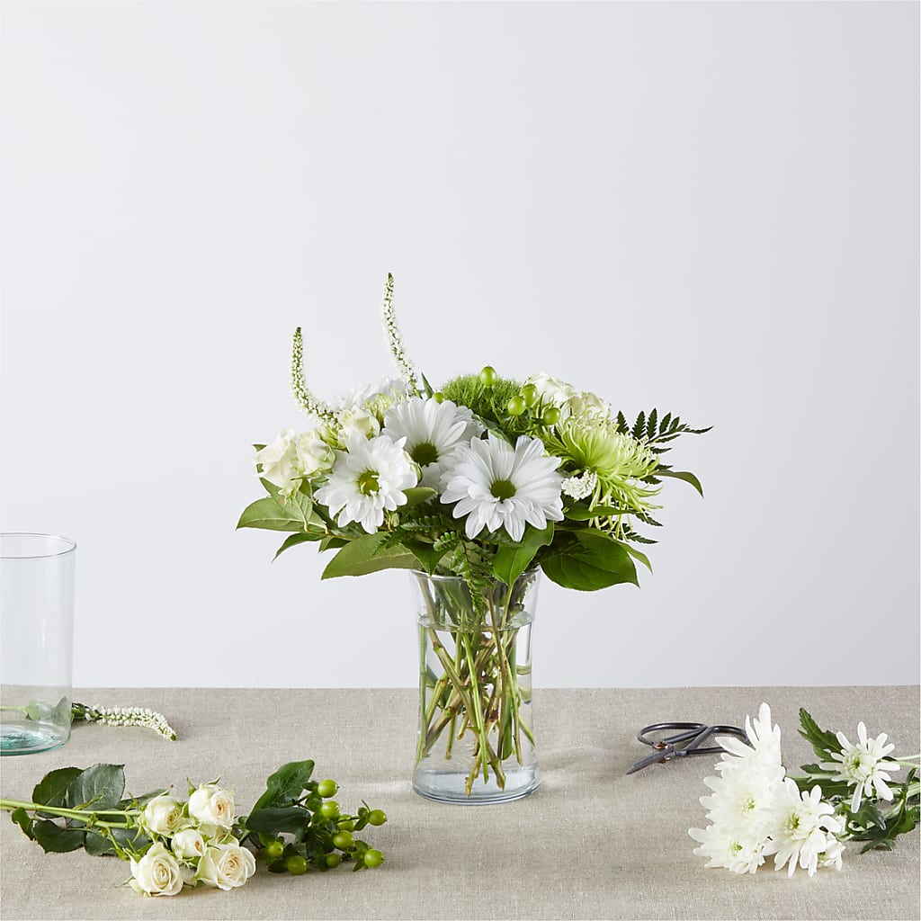 Irish Garden - A Florist Original –  Mongis Luxe Creations Llc, Old Bridge NJ