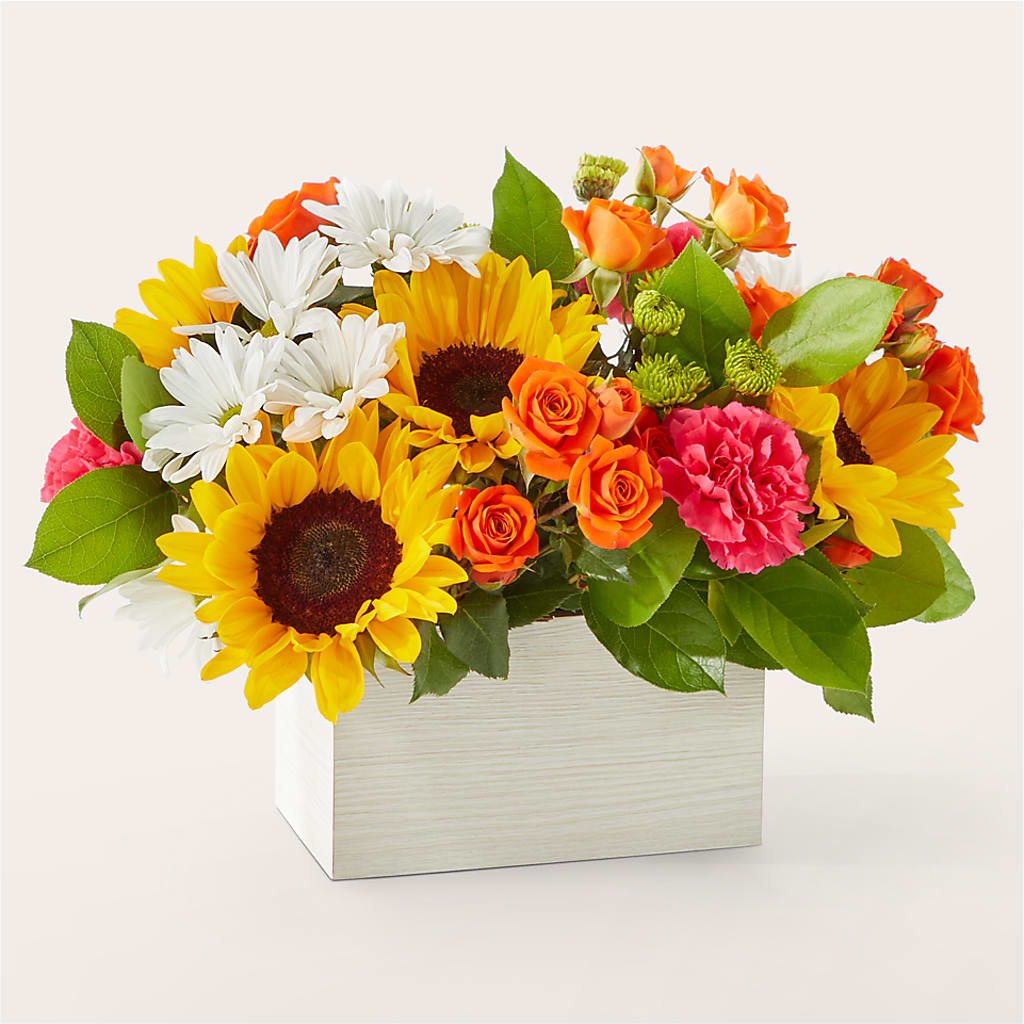 Sun-drenched Blooms Box Bouquet –  Mongis Luxe Creations Llc, Old Bridge NJ
