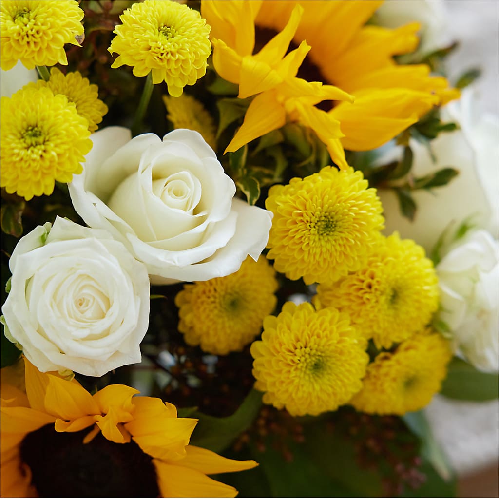 Luminous Morning Bouquet –  Mongis Luxe Creations Llc, Old Bridge NJ