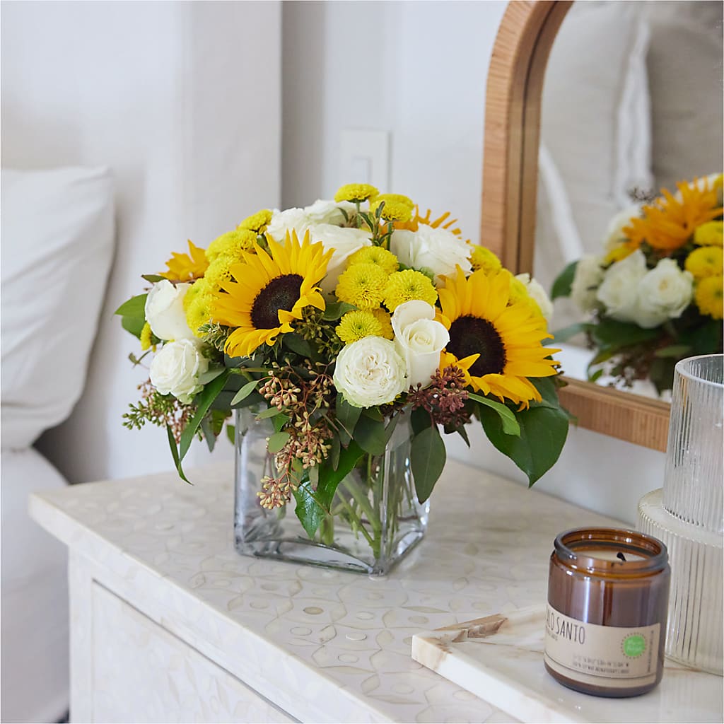 Luminous Morning Bouquet –  Mongis Luxe Creations Llc, Old Bridge NJ