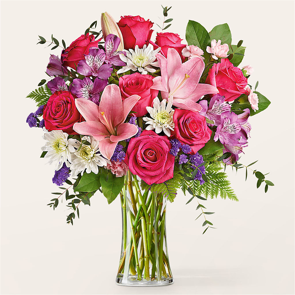 Lace & Pearls Bouquet –  Mongis Luxe Creations Llc, Old Bridge NJ