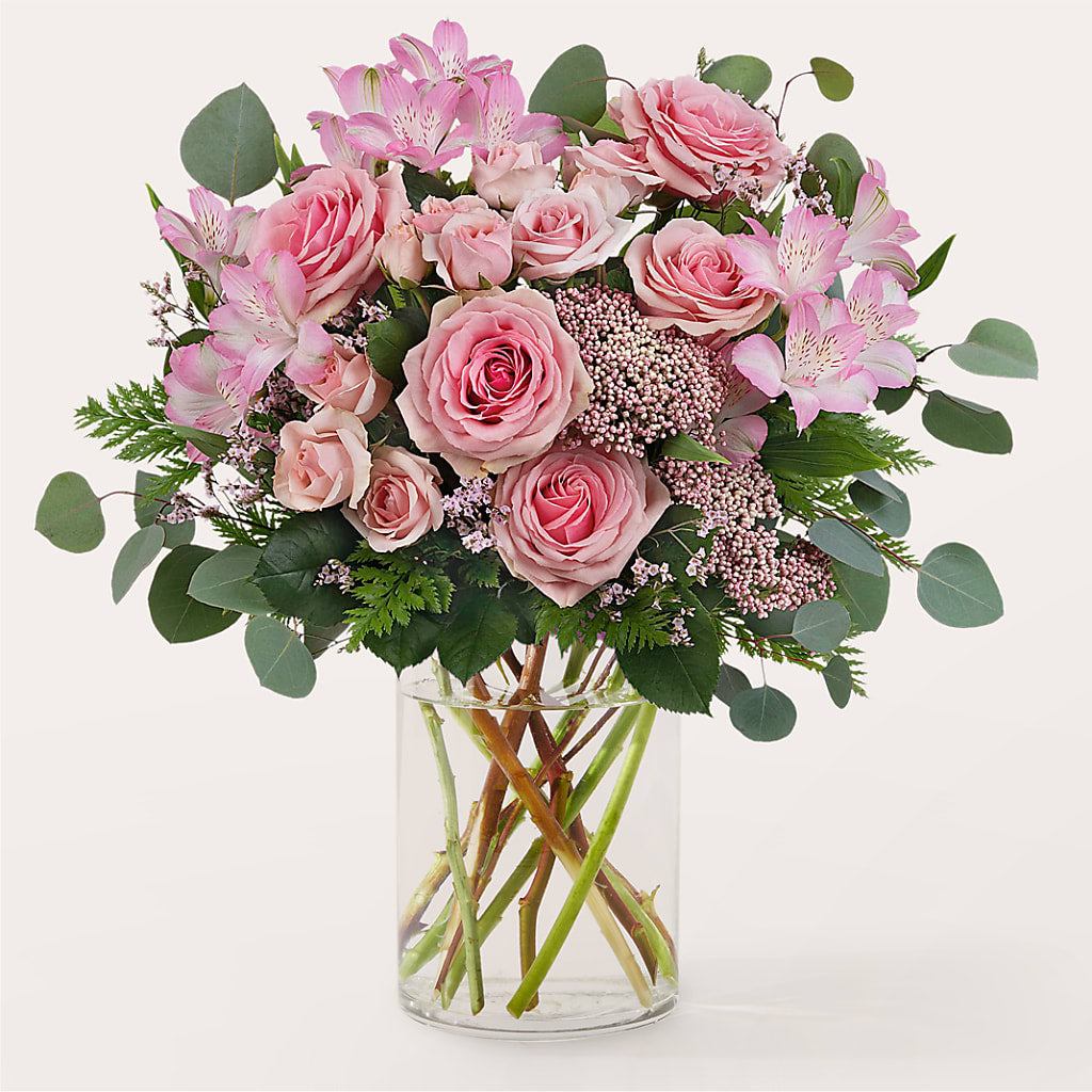 Sweetheart Bouquet –  Mongis Luxe Creations Llc, Old Bridge NJ