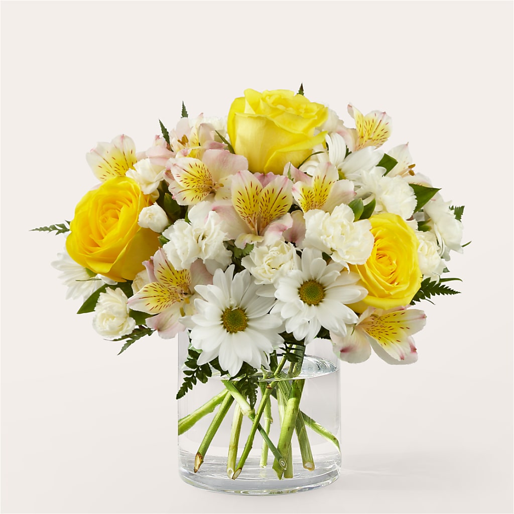 Gleeful Bouquet –  Mongis Luxe Creations Llc, Old Bridge NJ