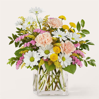 Country Cottage Bouquet –  Mongis Luxe Creations Llc, Old Bridge NJ