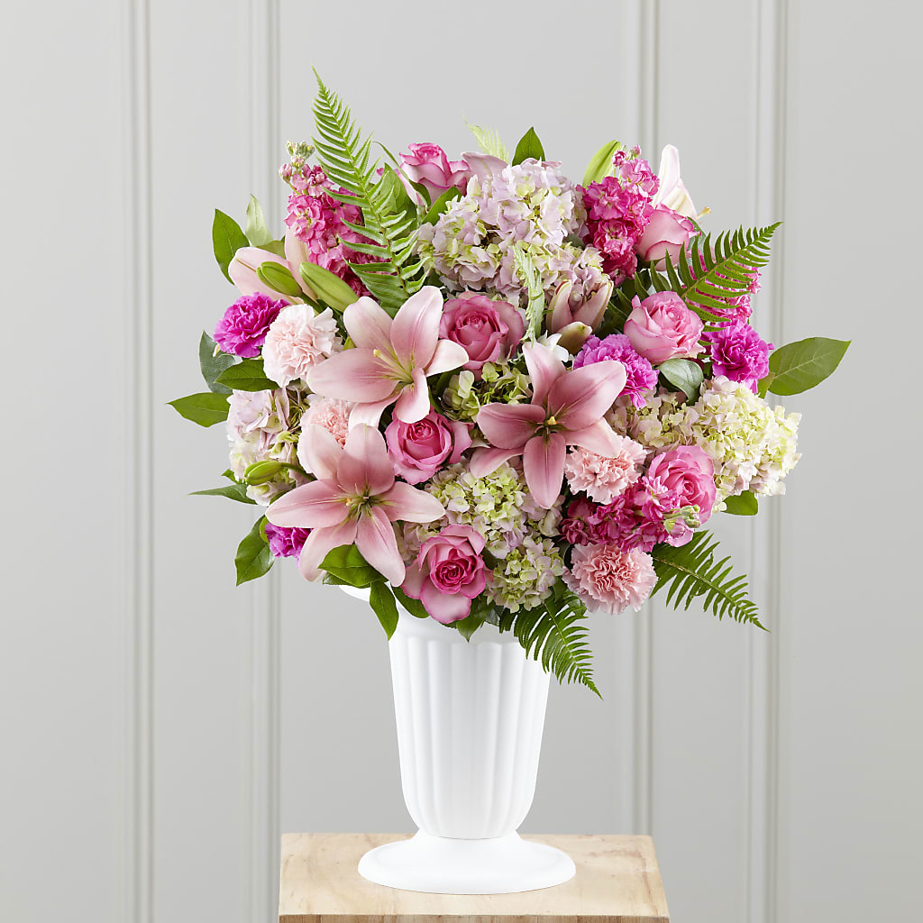Never-Ending Love Arrangement –  Mongis Luxe Creations Llc, Old Bridge NJ