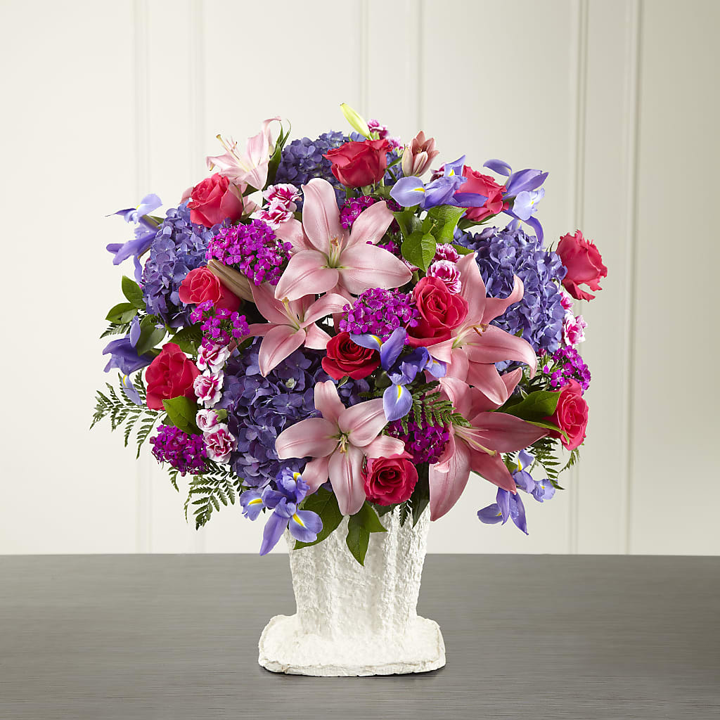 We Fondly Remember Arrangement –  Mongis Luxe Creations Llc, Old Bridge NJ