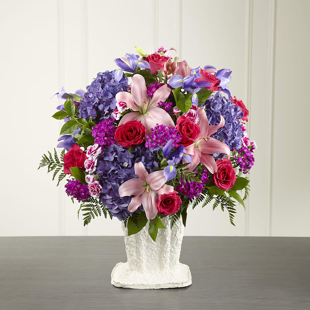 We Fondly Remember Arrangement –  Mongis Luxe Creations Llc, Old Bridge NJ