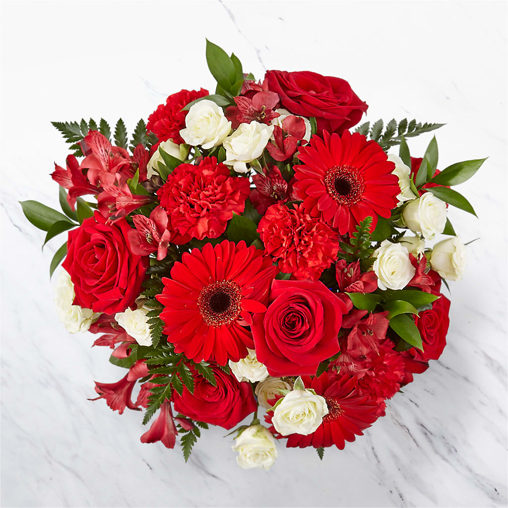 Hearts Embrace Bouquet –  Mongis Luxe Creations Llc, Old Bridge NJ