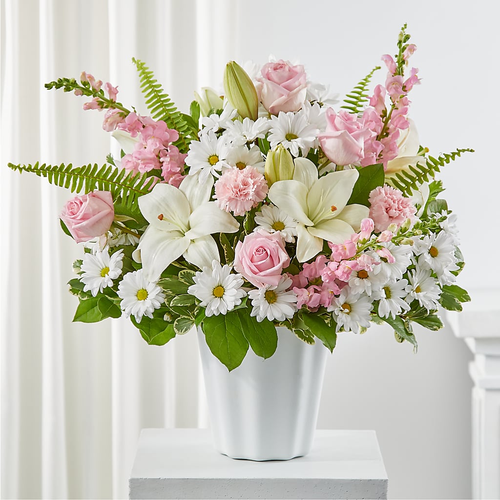 Soft Touch Tabletop Basket –  Mongis Luxe Creations Llc, Old Bridge NJ