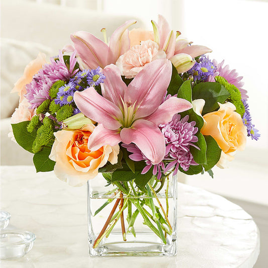 Delicate Details Bouquet –  Mongis Luxe Creations Llc, Old Bridge NJ