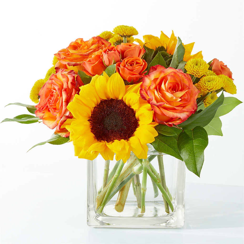 Picnic in the Park Bouquet –  Mongis Luxe Creations Llc, Old Bridge NJ