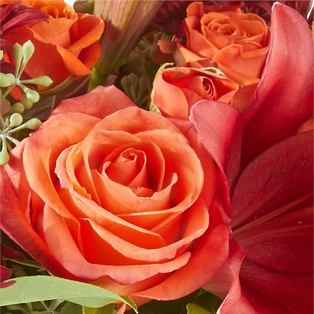 Crimson Leaves Bouquet –  Mongis Luxe Creations Llc, Old Bridge NJ