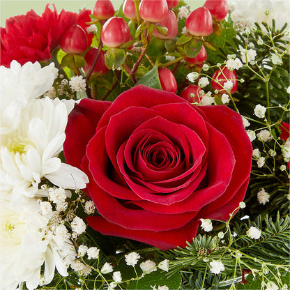 Chance of Flurries Bouquet –  Mongis Luxe Creations Llc, Old Bridge NJ