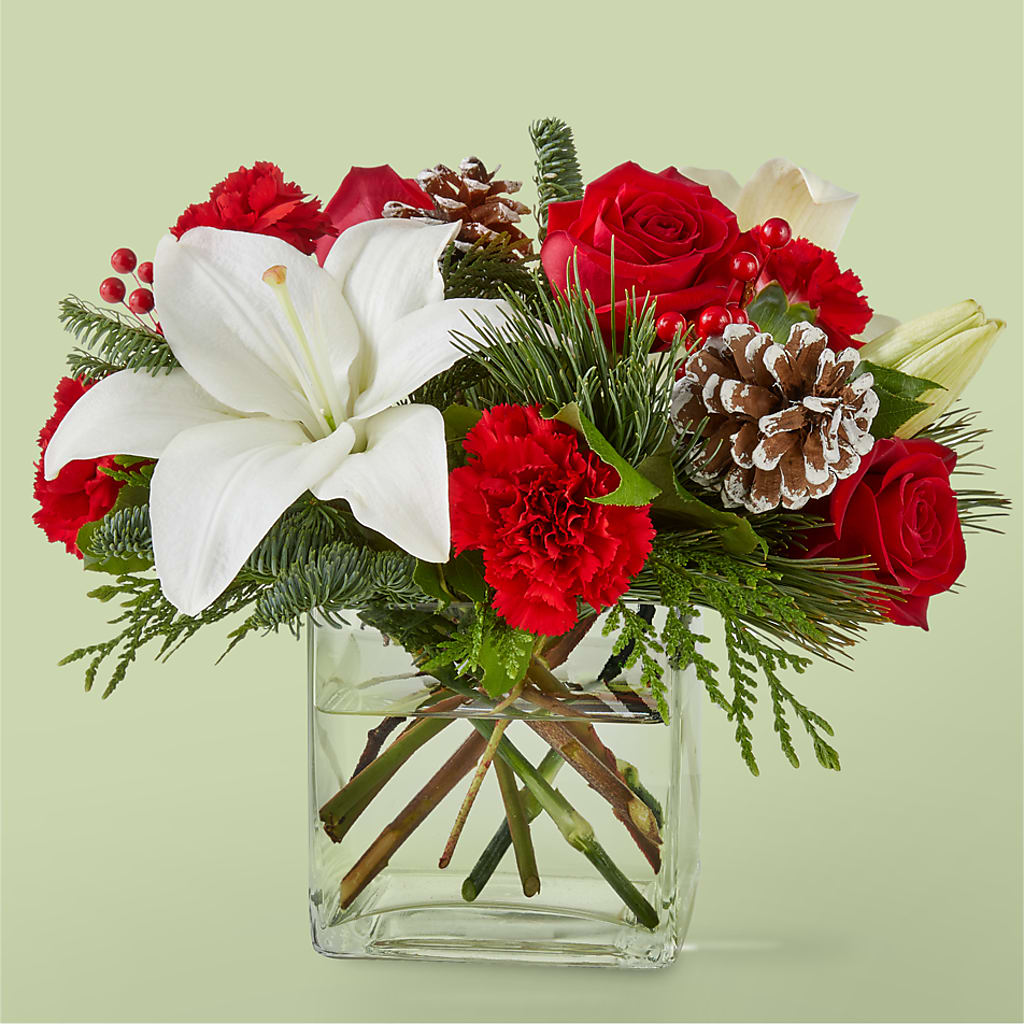Glistening Icicles Bouquet –  Mongis Luxe Creations Llc, Old Bridge NJ