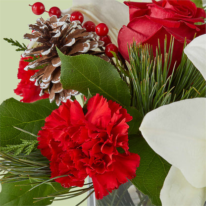 Glistening Icicles Bouquet –  Mongis Luxe Creations Llc, Old Bridge NJ