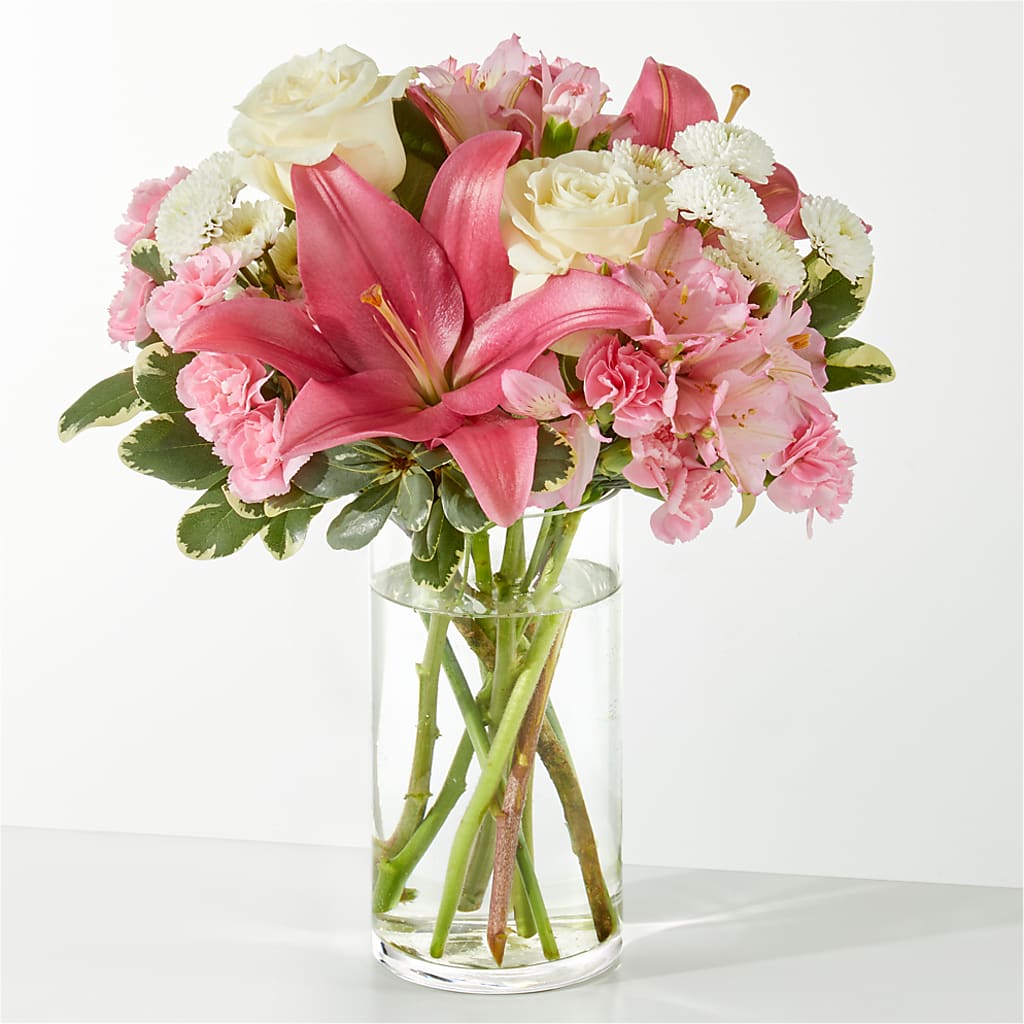Piece of Cake Bouquet –  Mongis Luxe Creations Llc, Old Bridge NJ