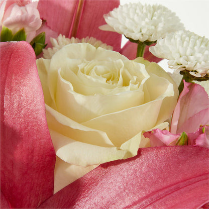 Piece of Cake Bouquet –  Mongis Luxe Creations Llc, Old Bridge NJ