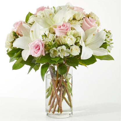 Kindhearted Bouquet –  Mongis Luxe Creations Llc, Old Bridge NJ