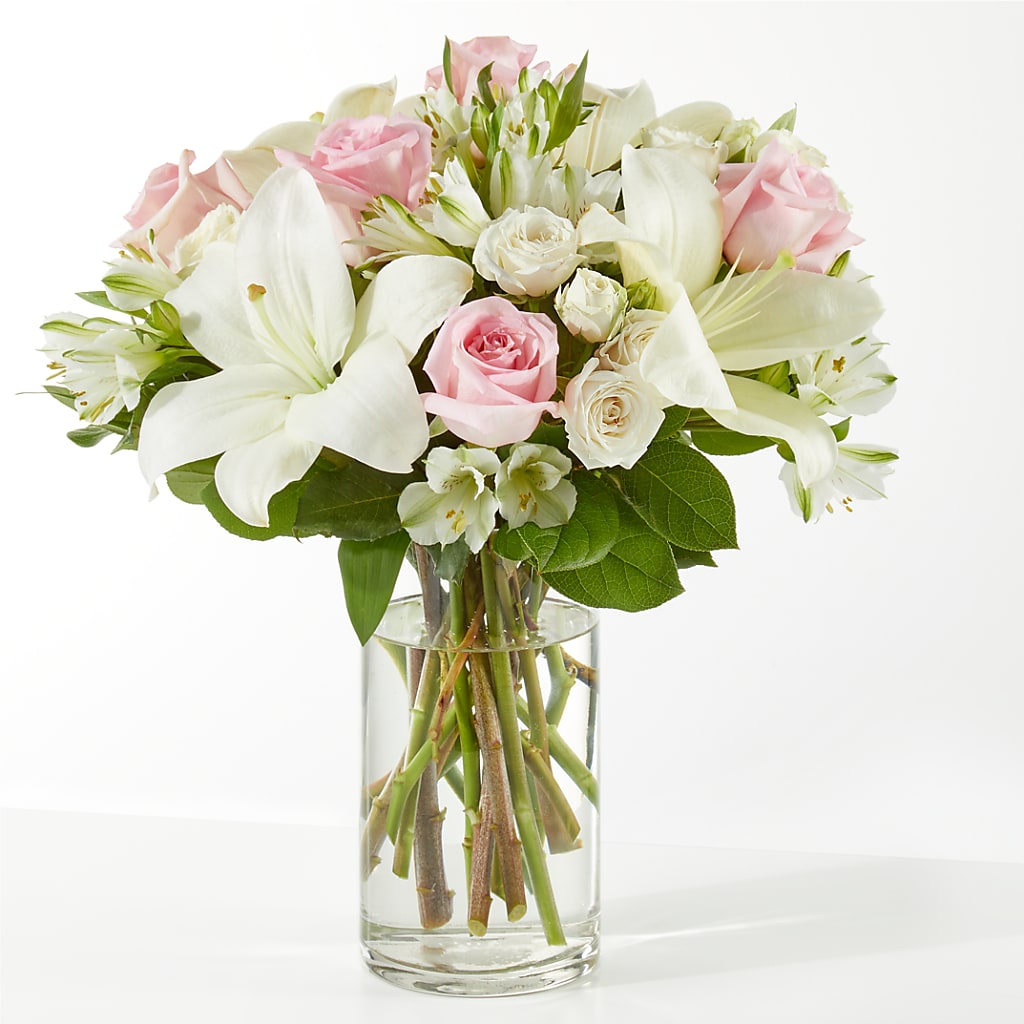 Kindhearted Bouquet –  Mongis Luxe Creations Llc, Old Bridge NJ