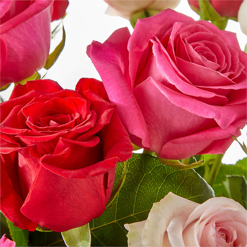 Charming Rose Bouquet –  Mongis Luxe Creations Llc, Old Bridge NJ