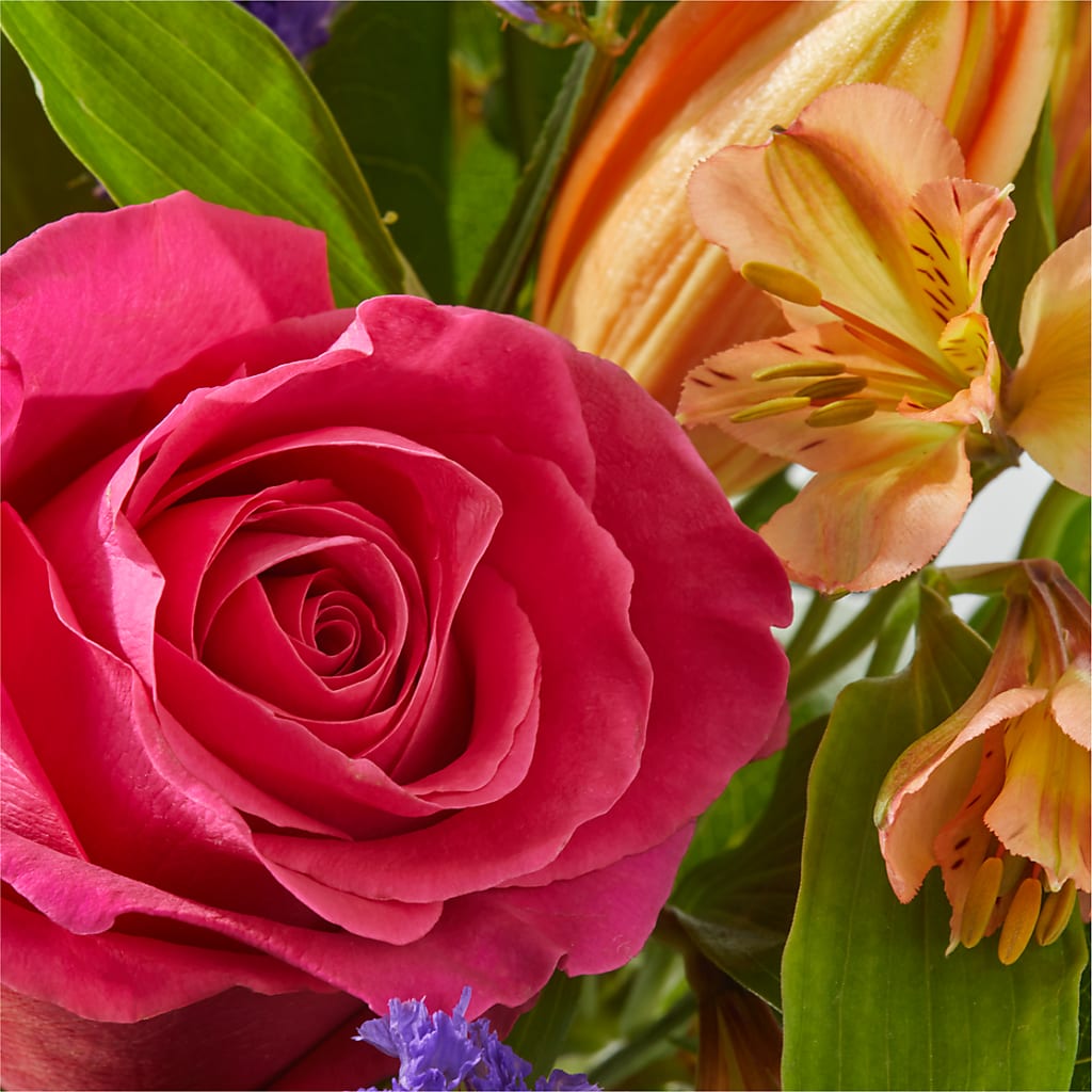 Joyful Bouquet –  Mongis Luxe Creations Llc, Old Bridge NJ