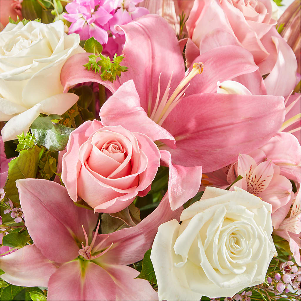 Ethereal Beauty Bouquet –  Mongis Luxe Creations Llc, Old Bridge NJ