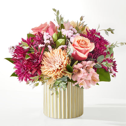 Berry Cobbler Bouquet with Ivory Vase –  Mongis Luxe Creations Llc, Old Bridge NJ
