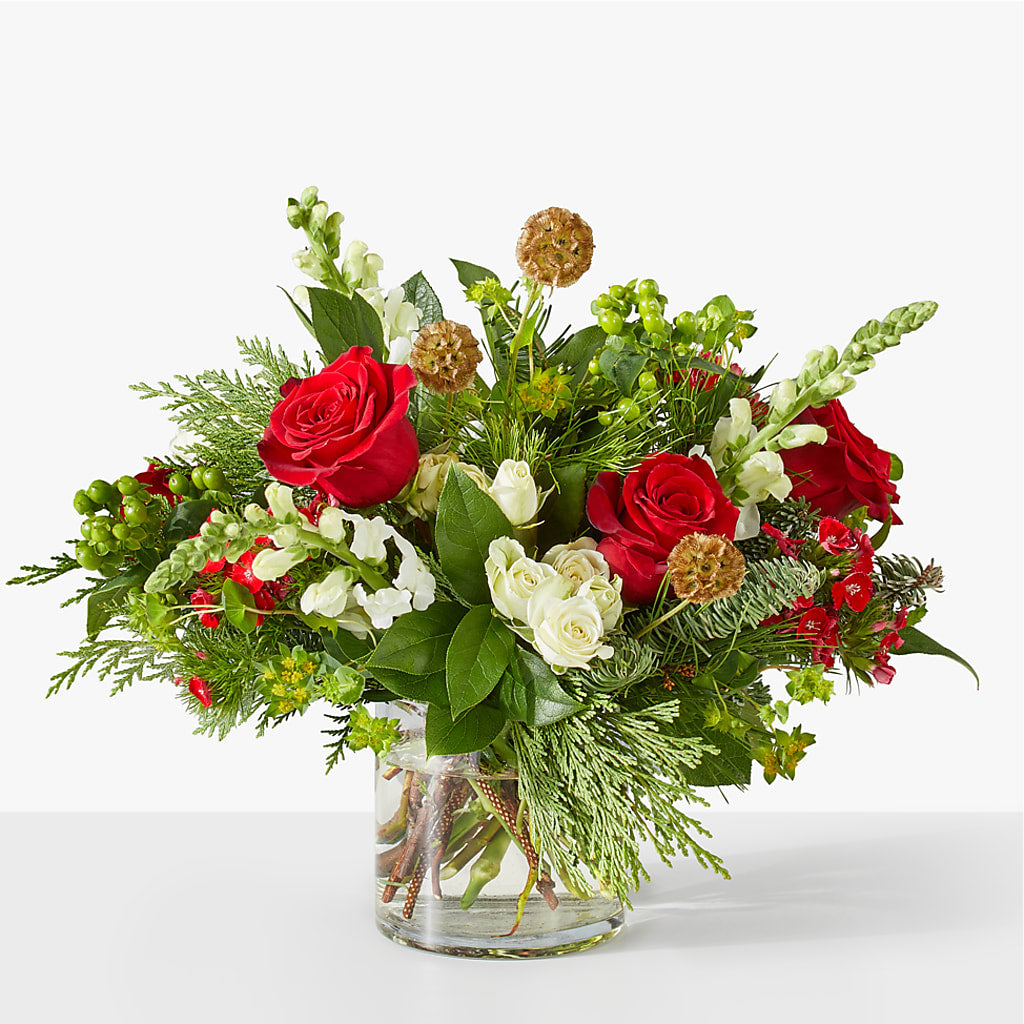 Deck the Halls Bouquet –  Mongis Luxe Creations Llc, Old Bridge NJ