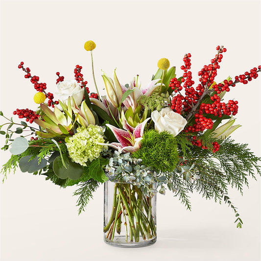 Berry & Bright Bouquet –  Mongis Luxe Creations Llc, Old Bridge NJ