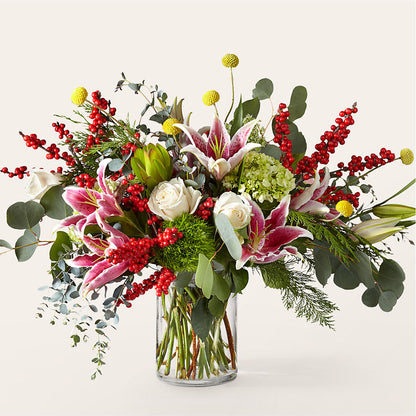 Berry & Bright Bouquet –  Mongis Luxe Creations Llc, Old Bridge NJ