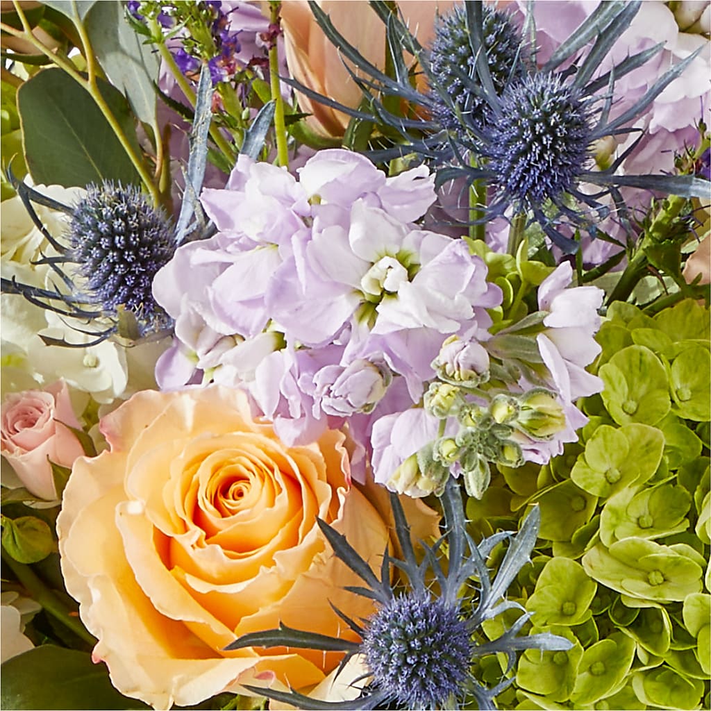 Porch Swing Bouquet –  Mongis Luxe Creations Llc, Old Bridge NJ