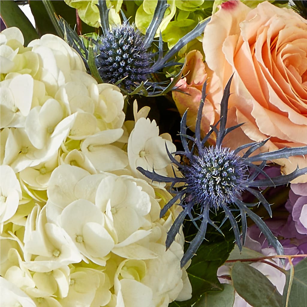 Porch Swing Bouquet –  Mongis Luxe Creations Llc, Old Bridge NJ
