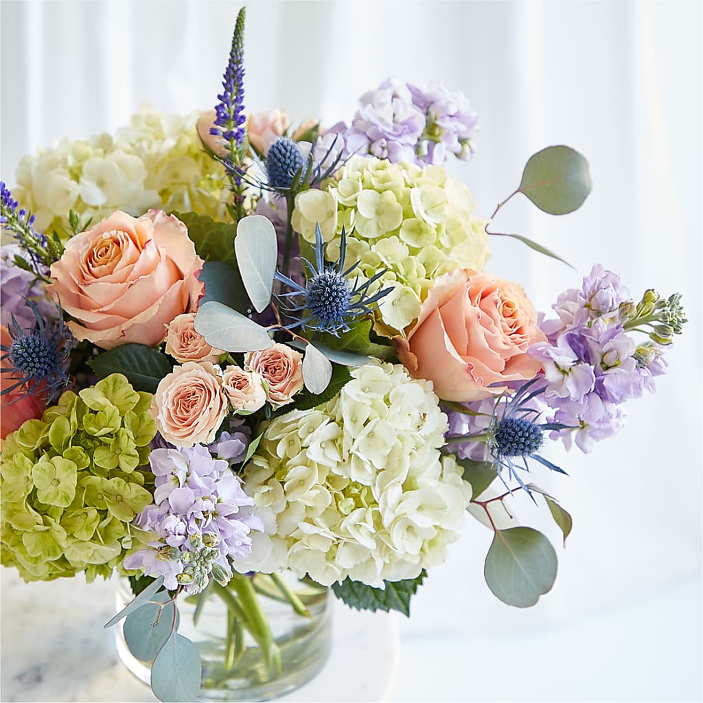 Porch Swing Bouquet –  Mongis Luxe Creations Llc, Old Bridge NJ