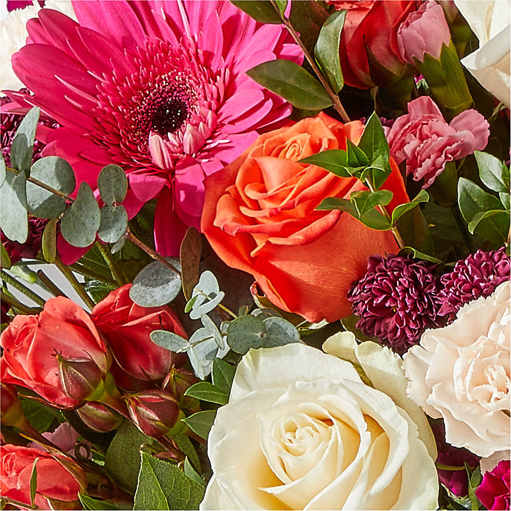 Smell the Roses Bouquet –  Mongis Luxe Creations Llc, Old Bridge NJ
